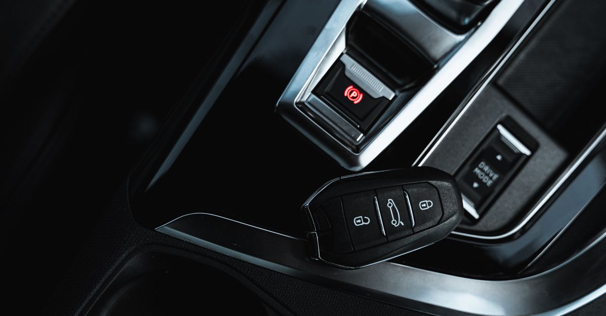 Honda car key fob — Maple Guard Security Mississauga