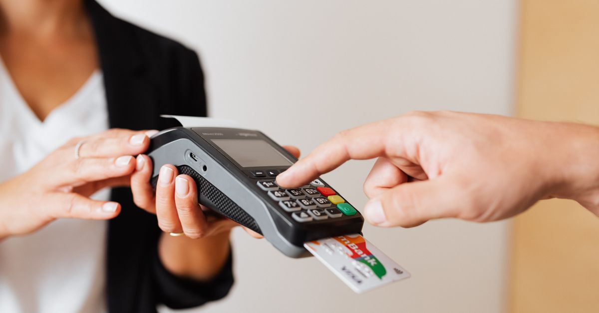 Why Mississauga Businesses Are Upgrading to Keypad and Card-Reader Systems — Maple Guard Security Mississauga